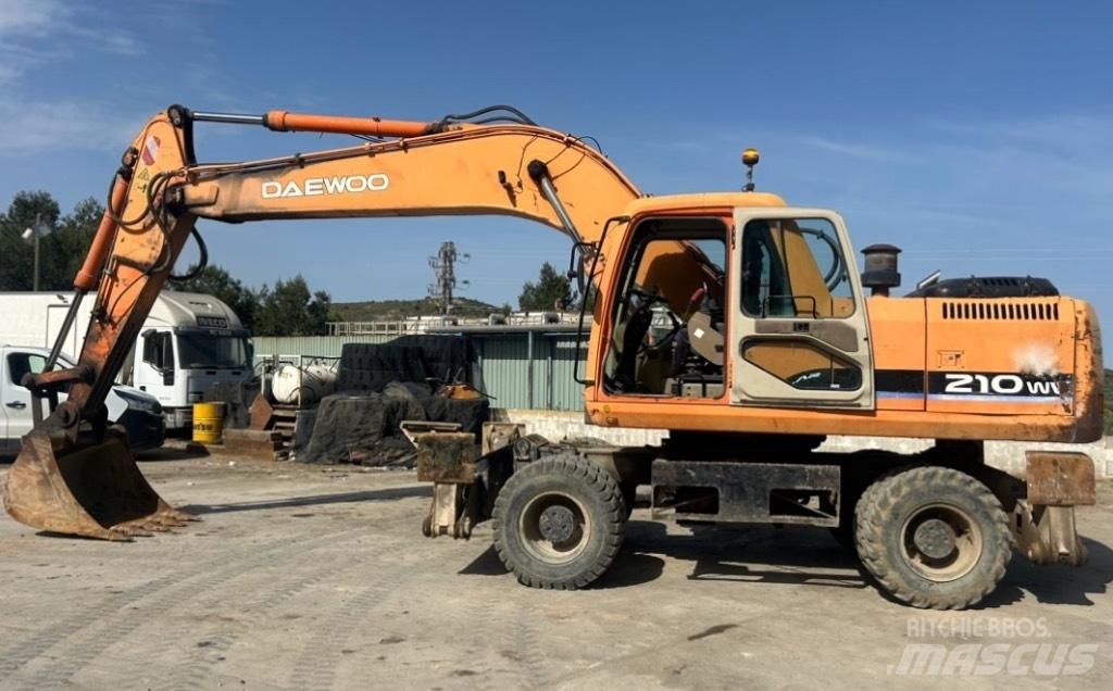 Daewoo Solar 210 W V Wheeled excavators