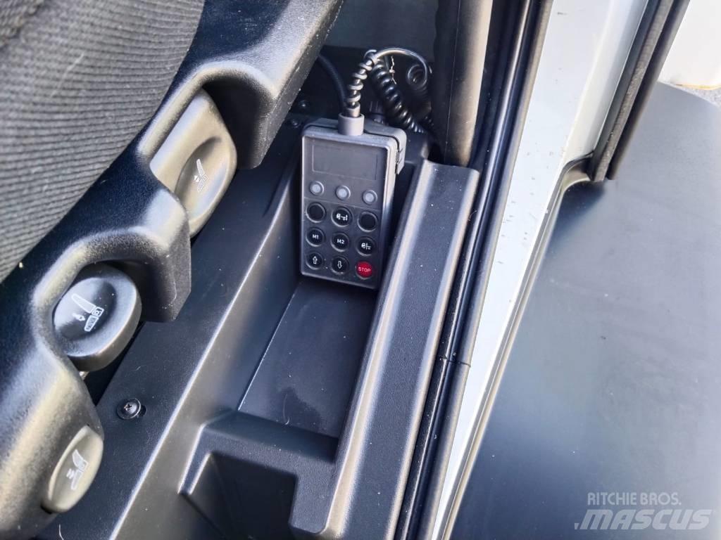 Iveco ML180E25 Temperature controlled trucks