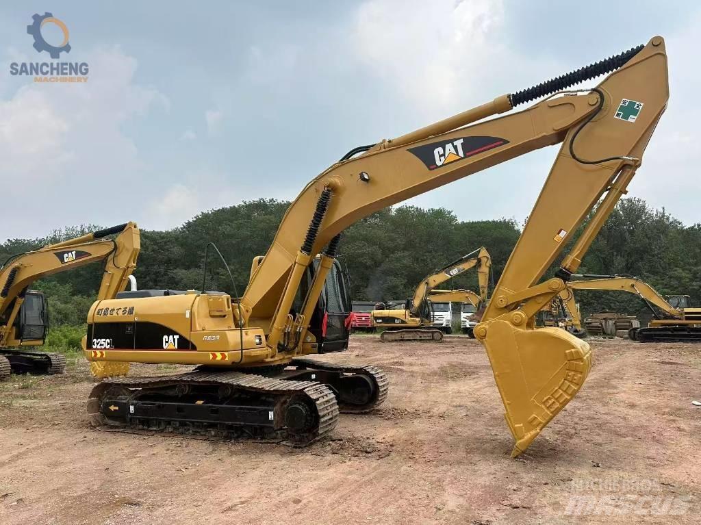 CAT 325 CL Crawler excavators