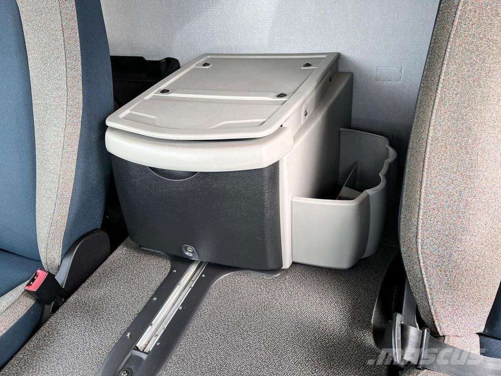 Volvo FL210 Box body trucks