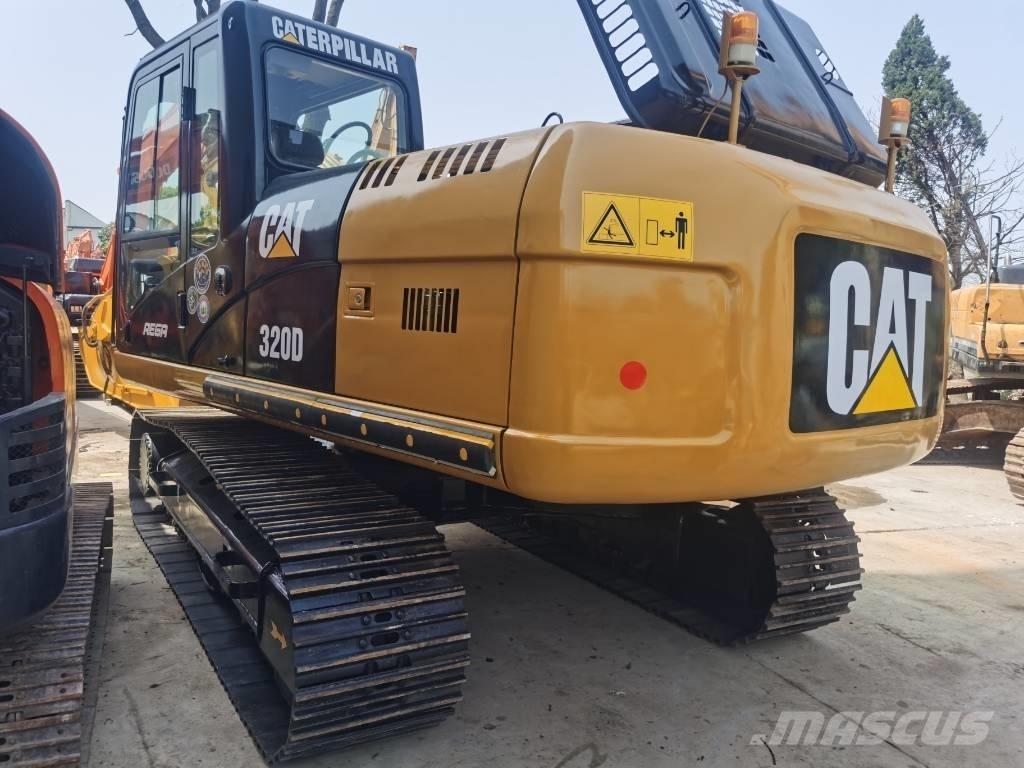CAT 320 D2 Crawler excavators