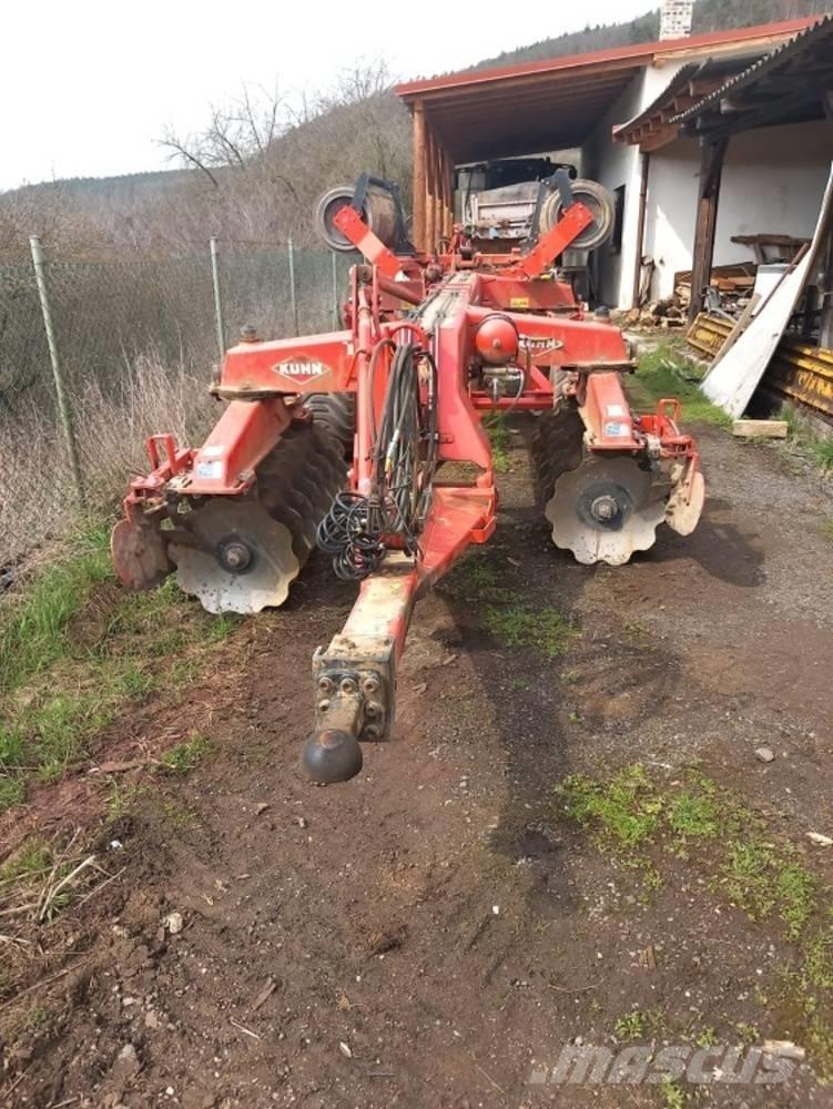 Kuhn Discover XM 2 Harrows