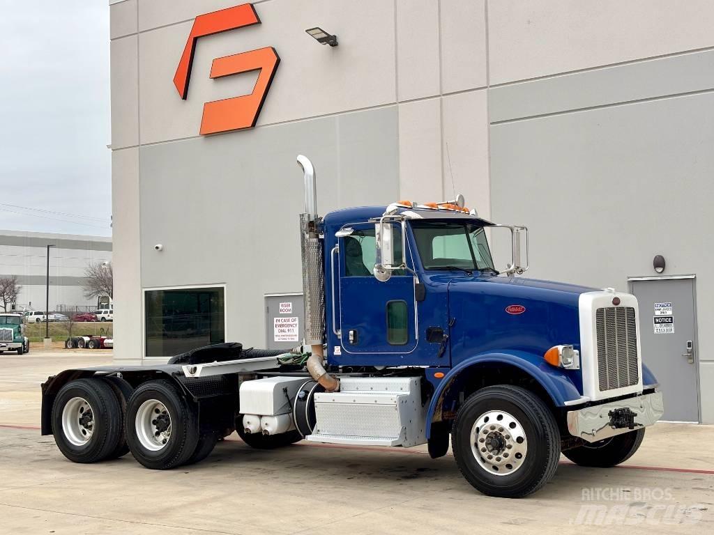 Peterbilt 365 Tractor Units