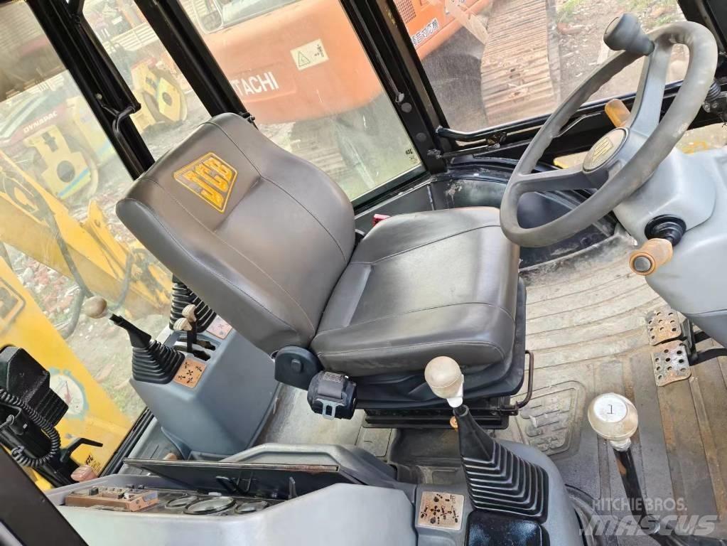 JCB 3cx Backhoe loaders