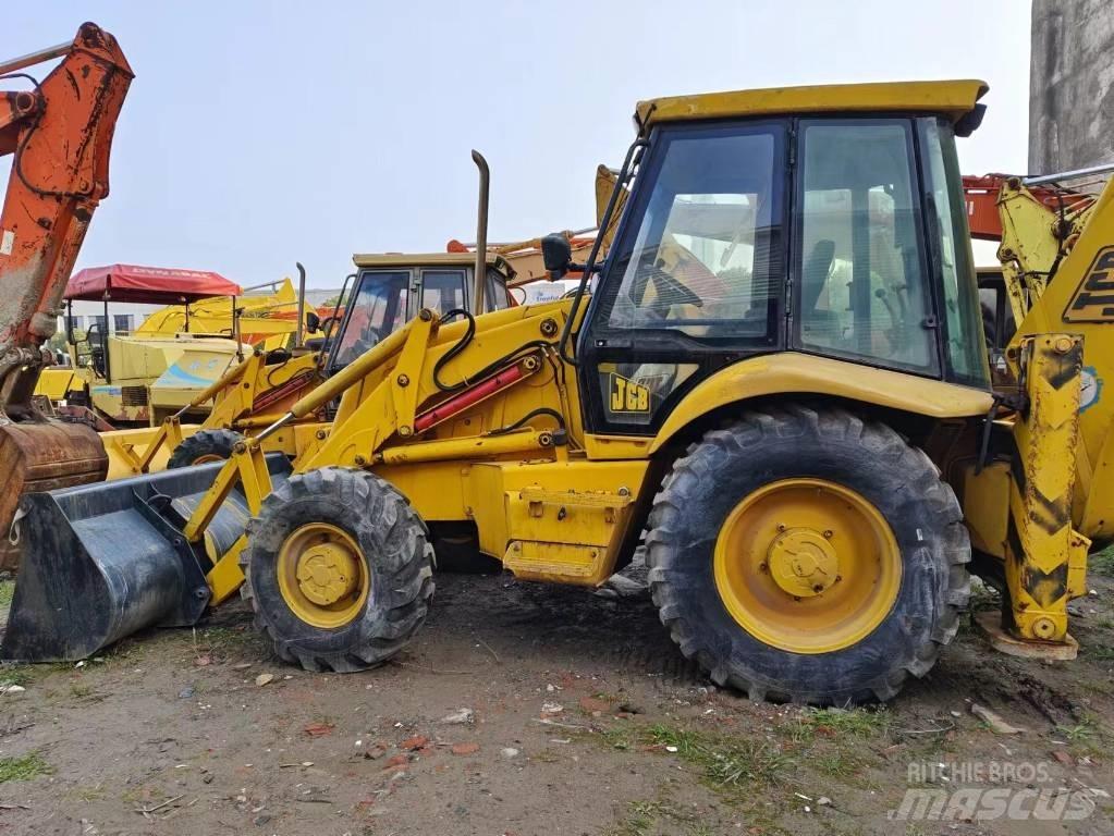 JCB 3cx Backhoe loaders