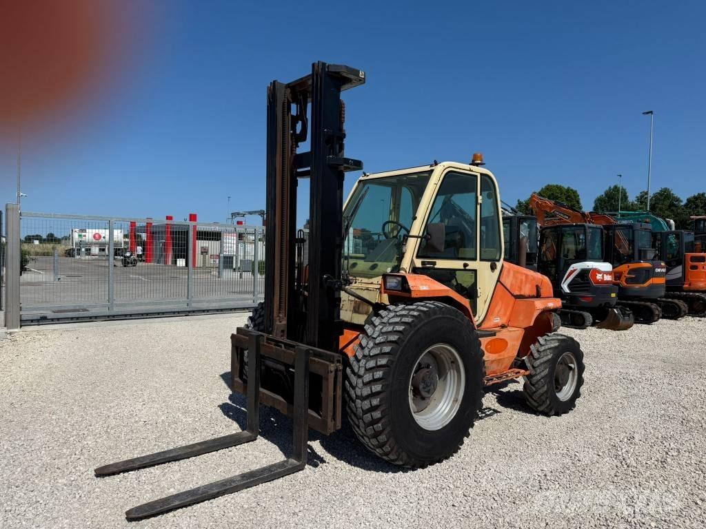 Manitou M 30.4 Diesel trucks