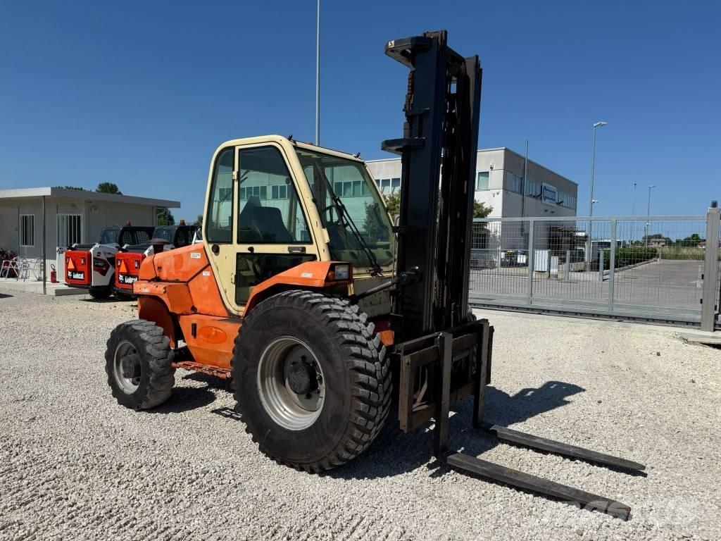 Manitou M 30.4 Diesel trucks