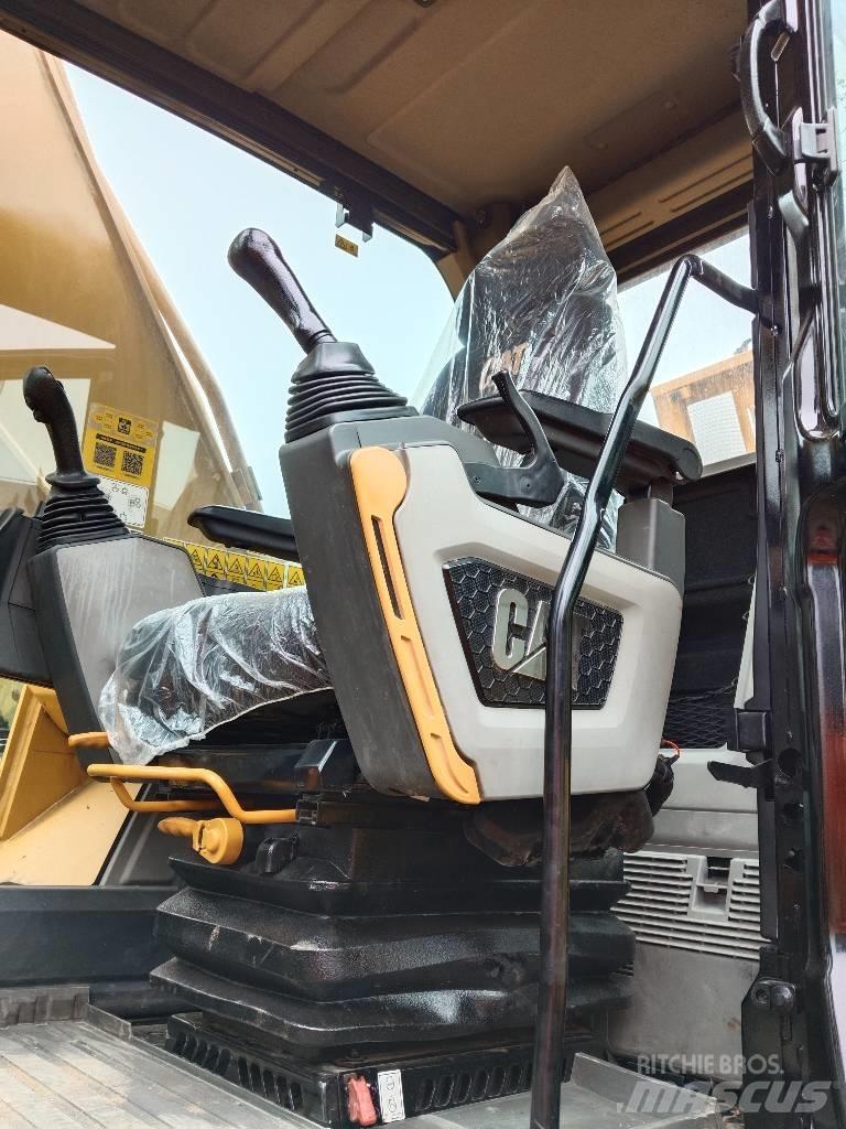 CAT 330GC Crawler excavators