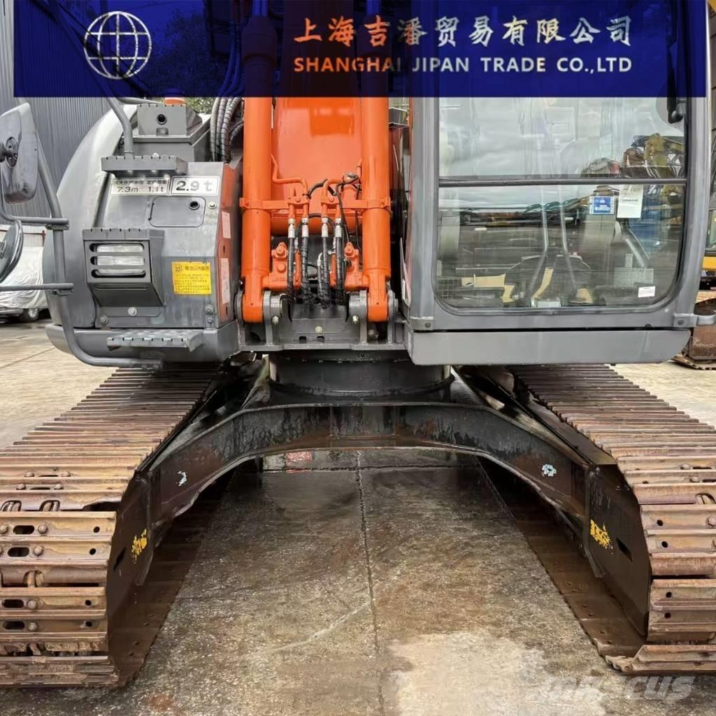 Hitachi ZX 135 Crawler excavators