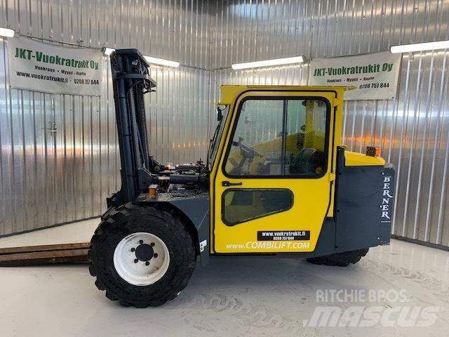 Combilift RT3000 Diesel trucks