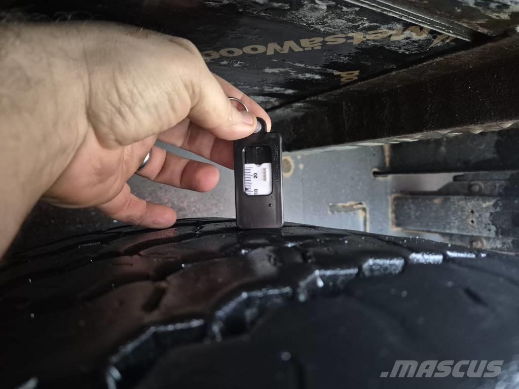  køgel SN24 Curtainsider semi-trailers