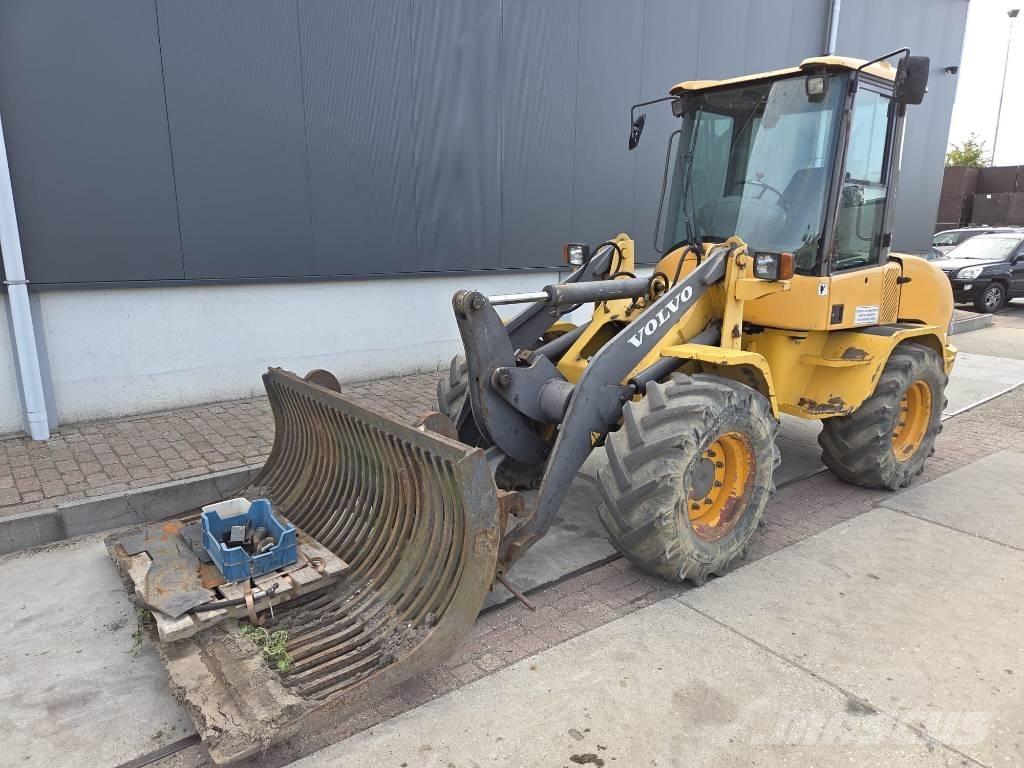Volvo L 30 B Wheel loaders