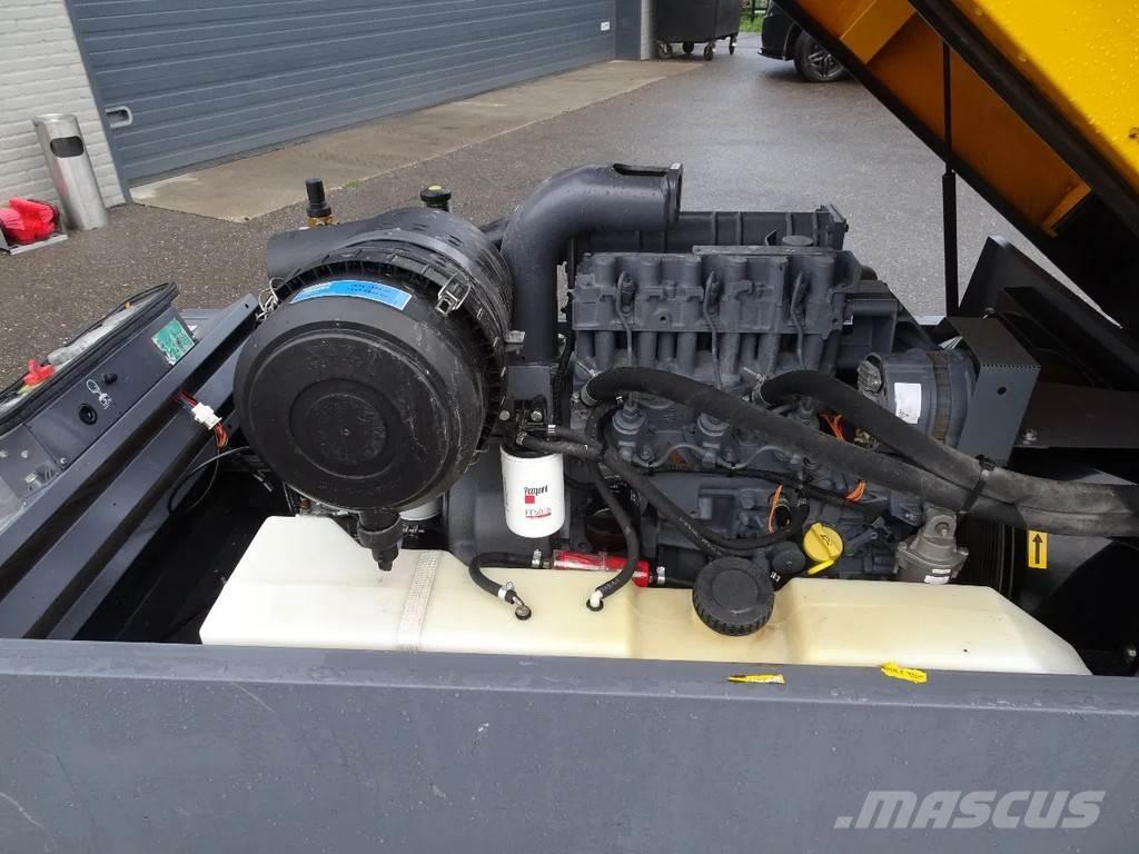 Atlas Copco XAS67 Compressors