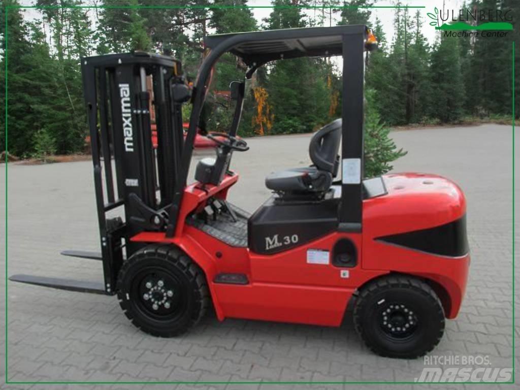 Maximal FD30T-M3GF3 Diesel trucks
