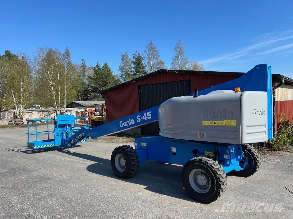 Genie S 45 Articulated boom lifts