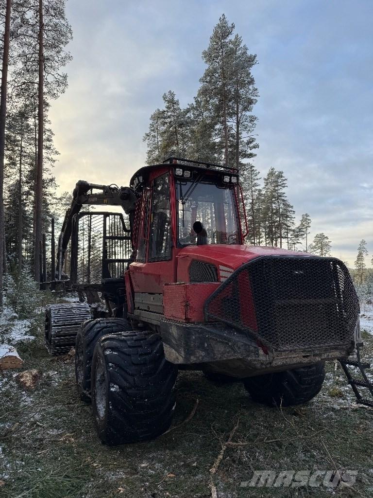 Komatsu 875 Forwarders