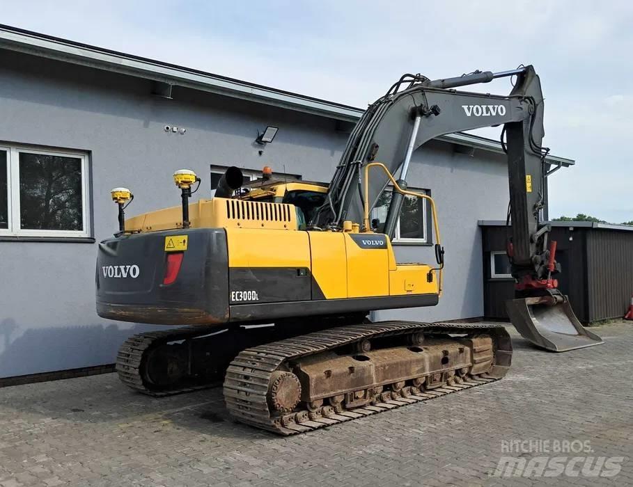 Volvo EC 300 D L Crawler excavators
