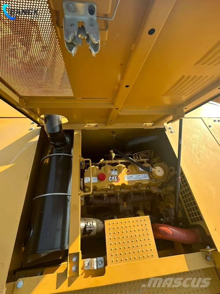 CAT 345 Crawler excavators