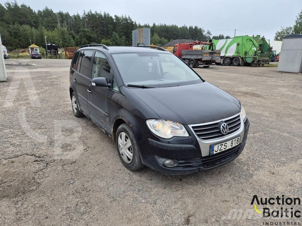 Volkswagen Touran Cars