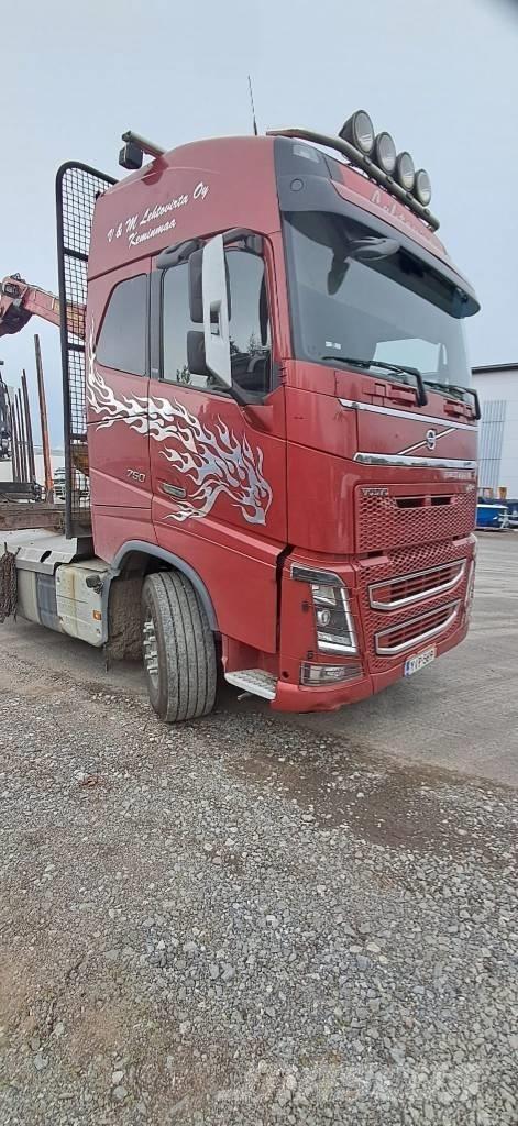 Volvo FH 16 750 Timber trucks