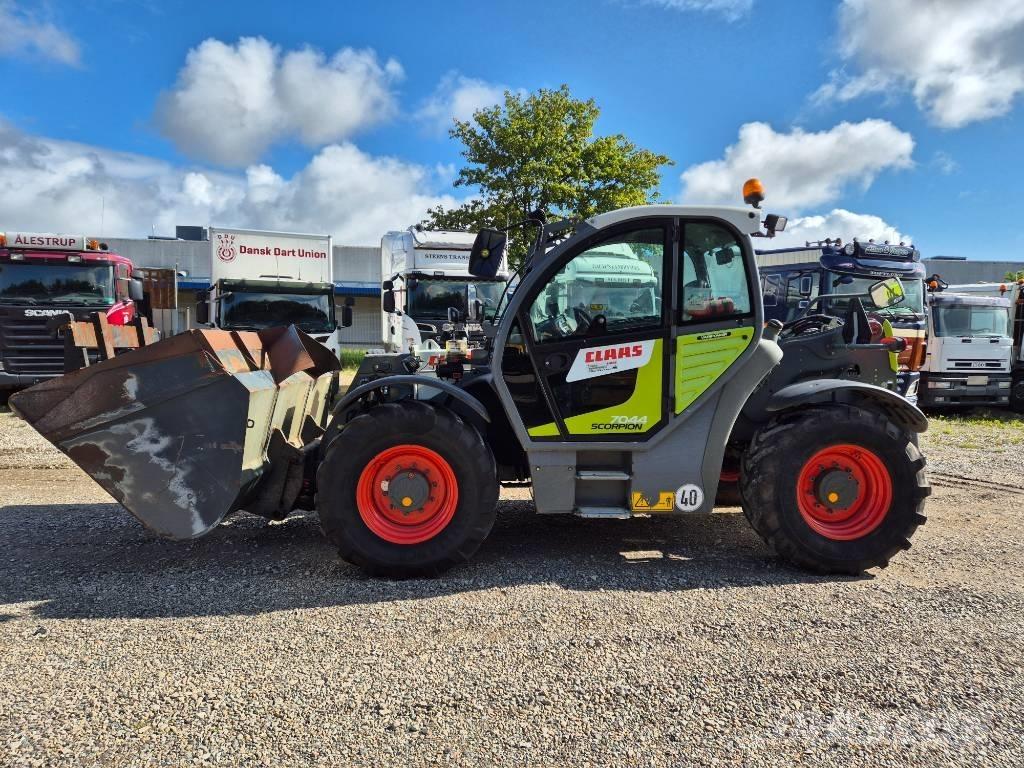 CLAAS Scorpion 7044 Telehandlers for agriculture