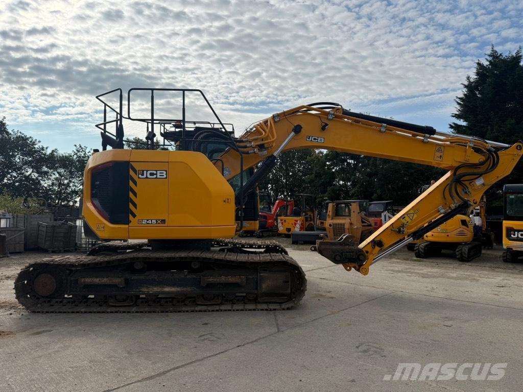 JCB 245 XLR Crawler excavators