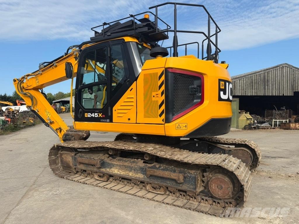 JCB 245 XLR Crawler excavators