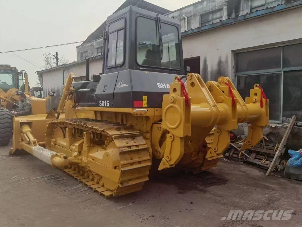 Shantui SD 16 Crawler dozers