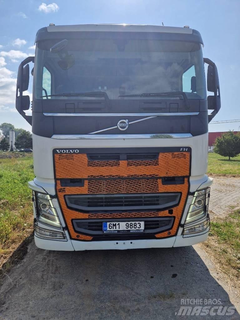 Volvo FH 500 Tipper trucks