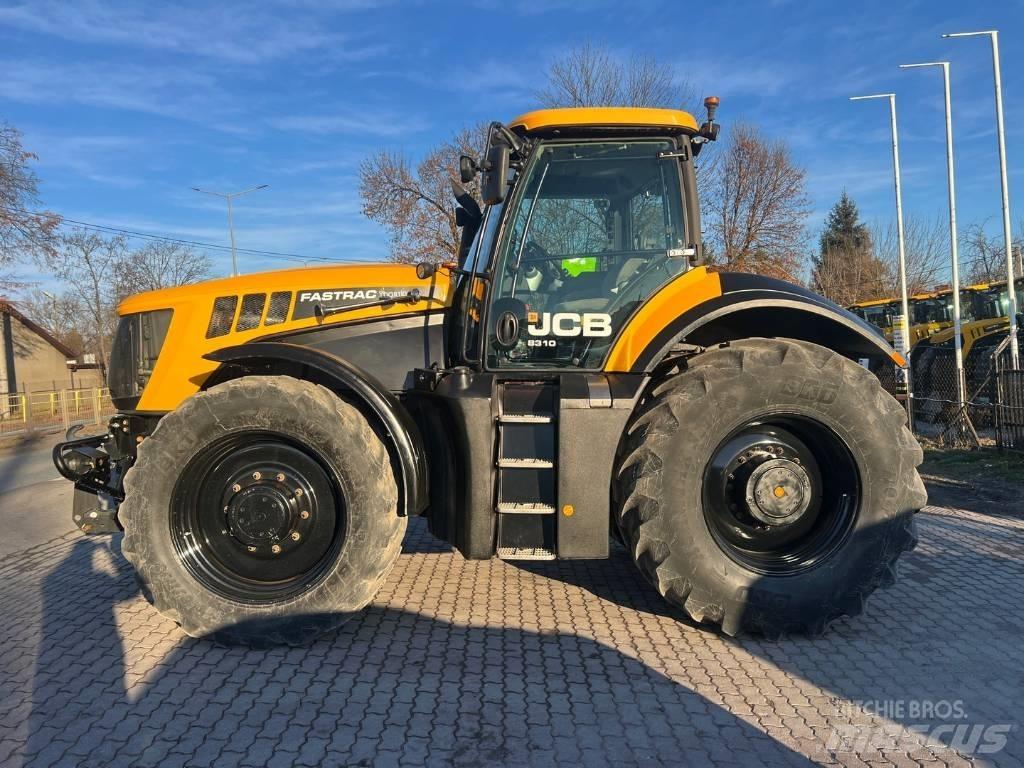 JCB Fastrac 8310 Tractors