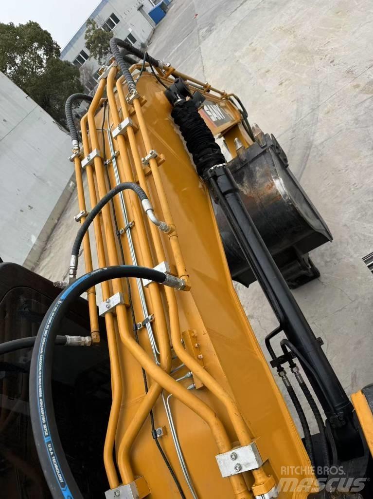 Sany SY 215 H Midi excavators  7t - 12t