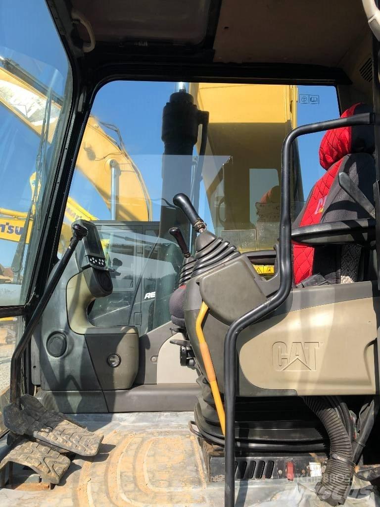 CAT 320 D Crawler excavators