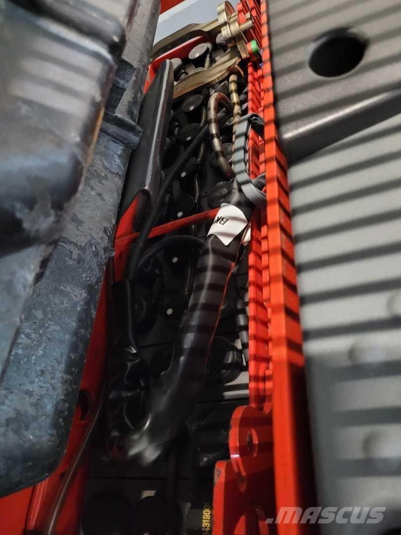 Linde V08 Low lift order picker