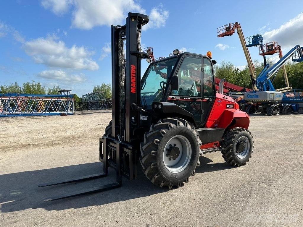 Manitou M 30.4 Rough terrain trucks