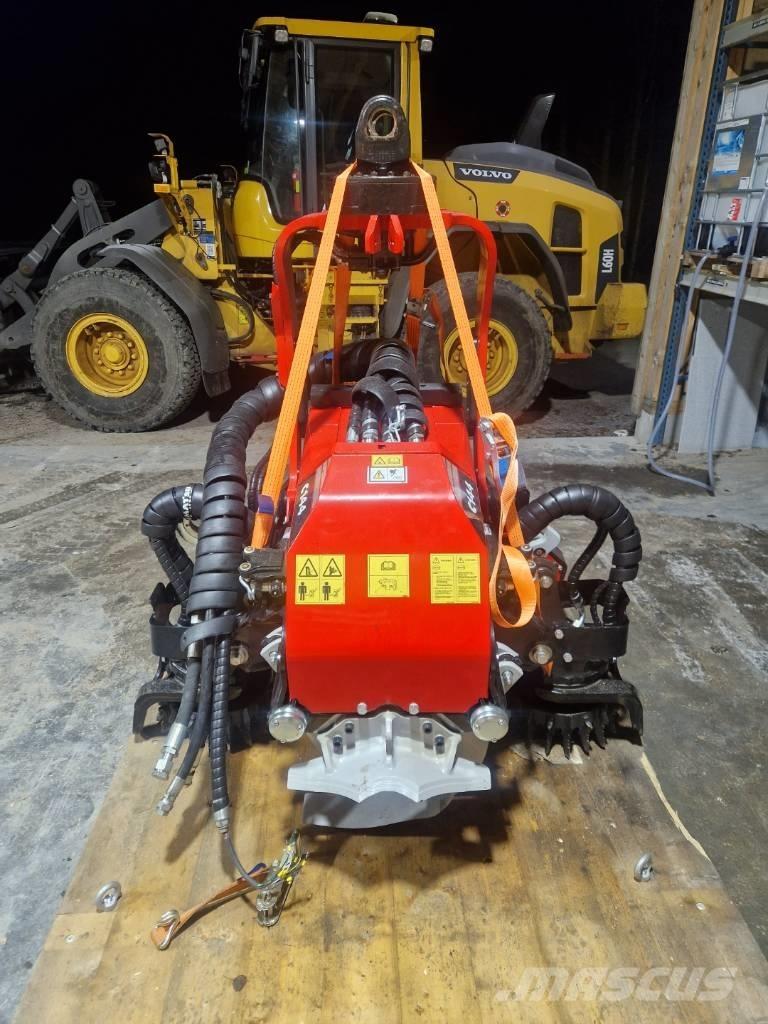 Komatsu C 144 Harvester heads