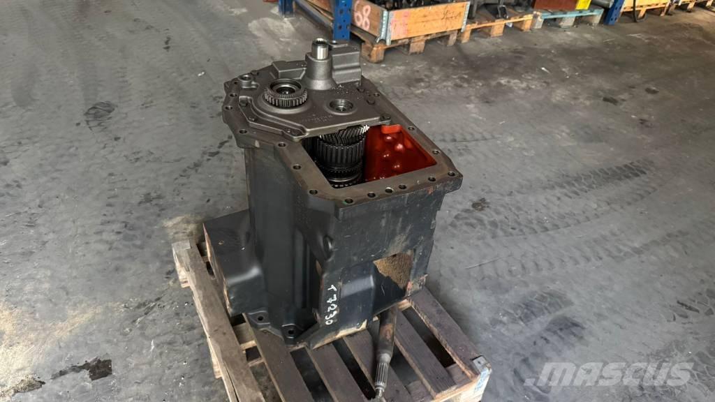 Deutz ZF T7230 Transmission