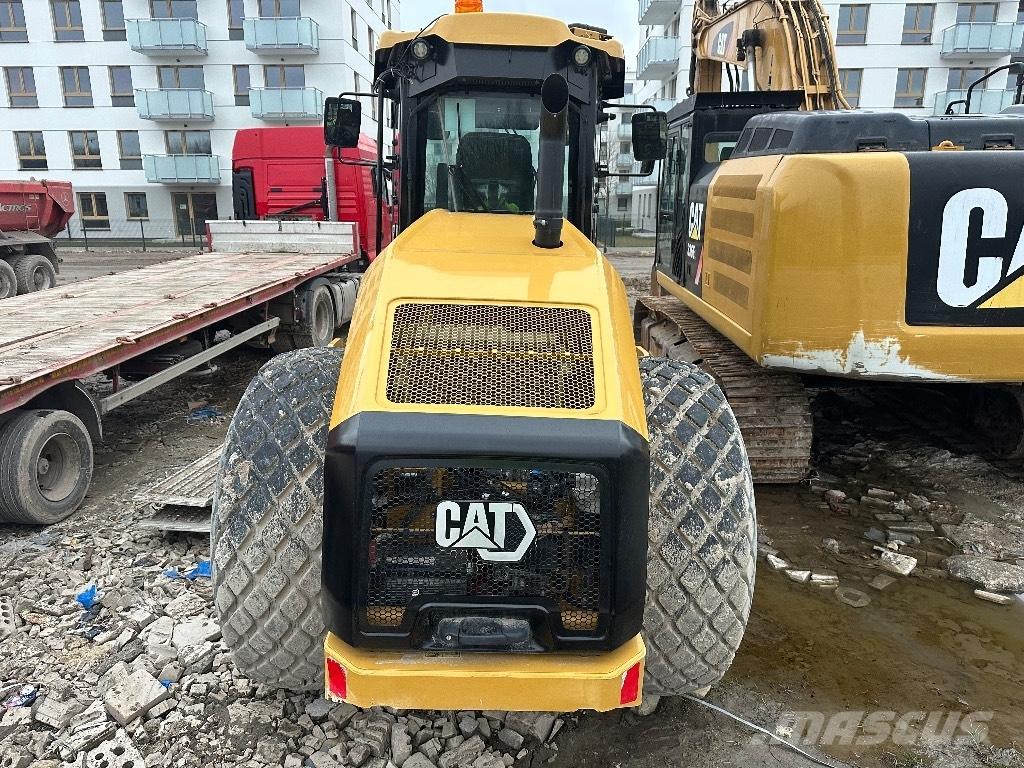 CAT CS 12 GC Single drum rollers