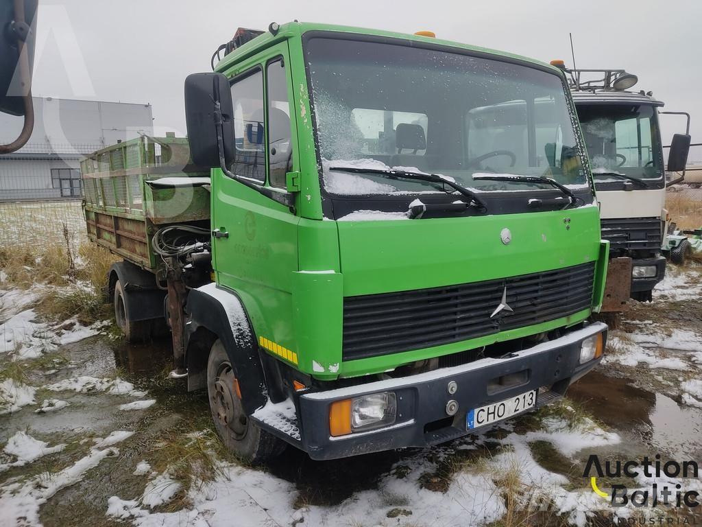 Mercedes-Benz 814 Tipper trucks