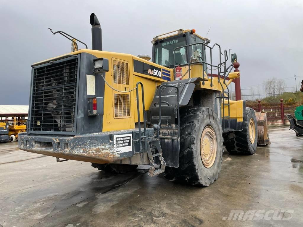 Komatsu WA 600-6 Wheel loaders