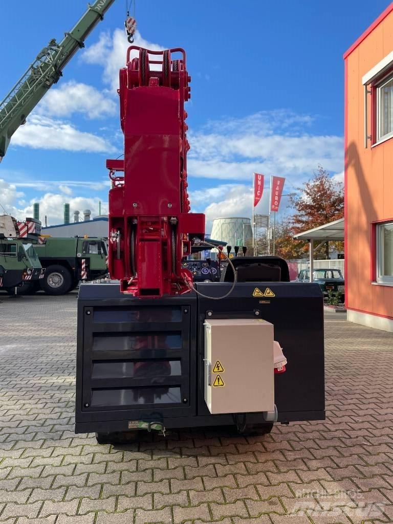 Unic URW-546 Mini cranes