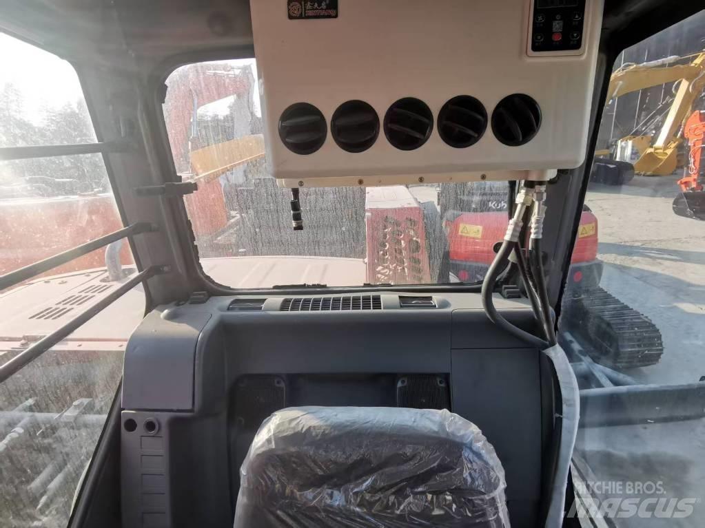 Hitachi ZX 70 Midi excavators  7t - 12t