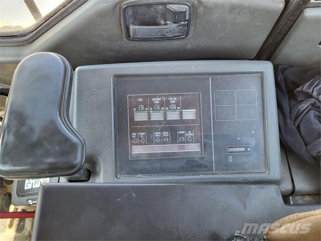 Komatsu WA500-3 Construction - Others