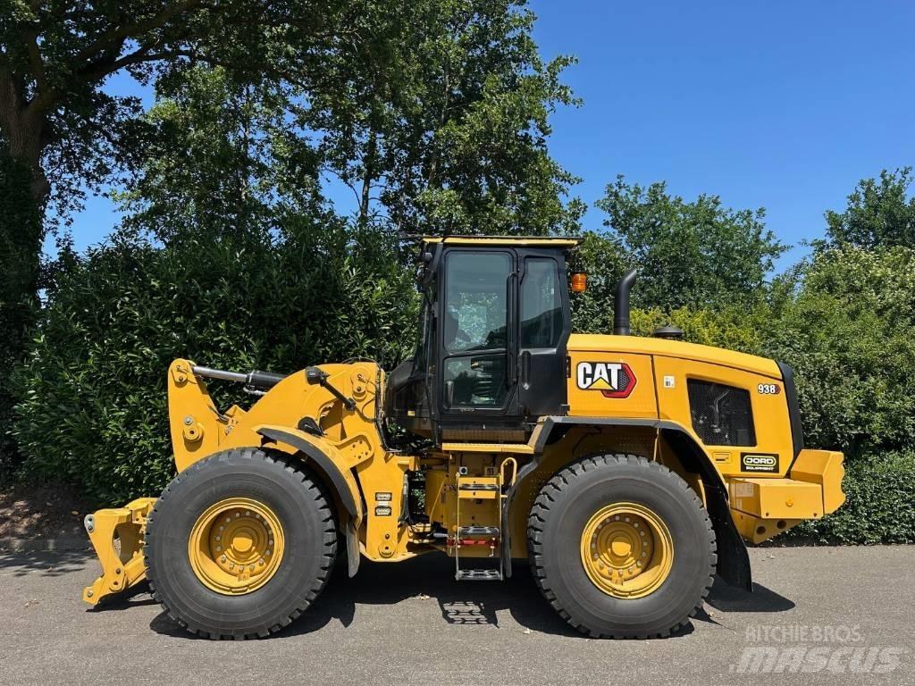 CAT 938 Wheel loaders