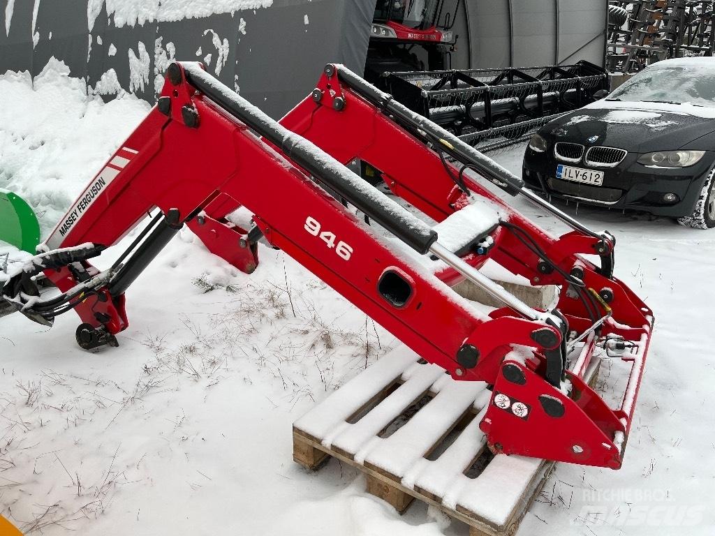Massey Ferguson 945 Front loaders and diggers