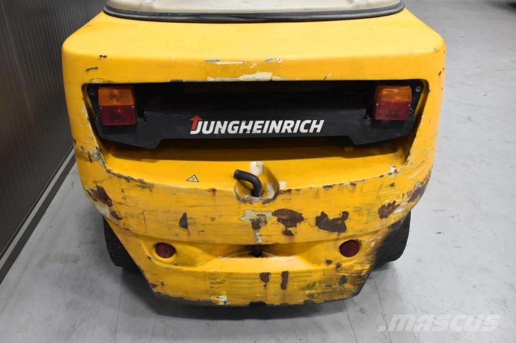 Jungheinrich DFG 435 Diesel trucks