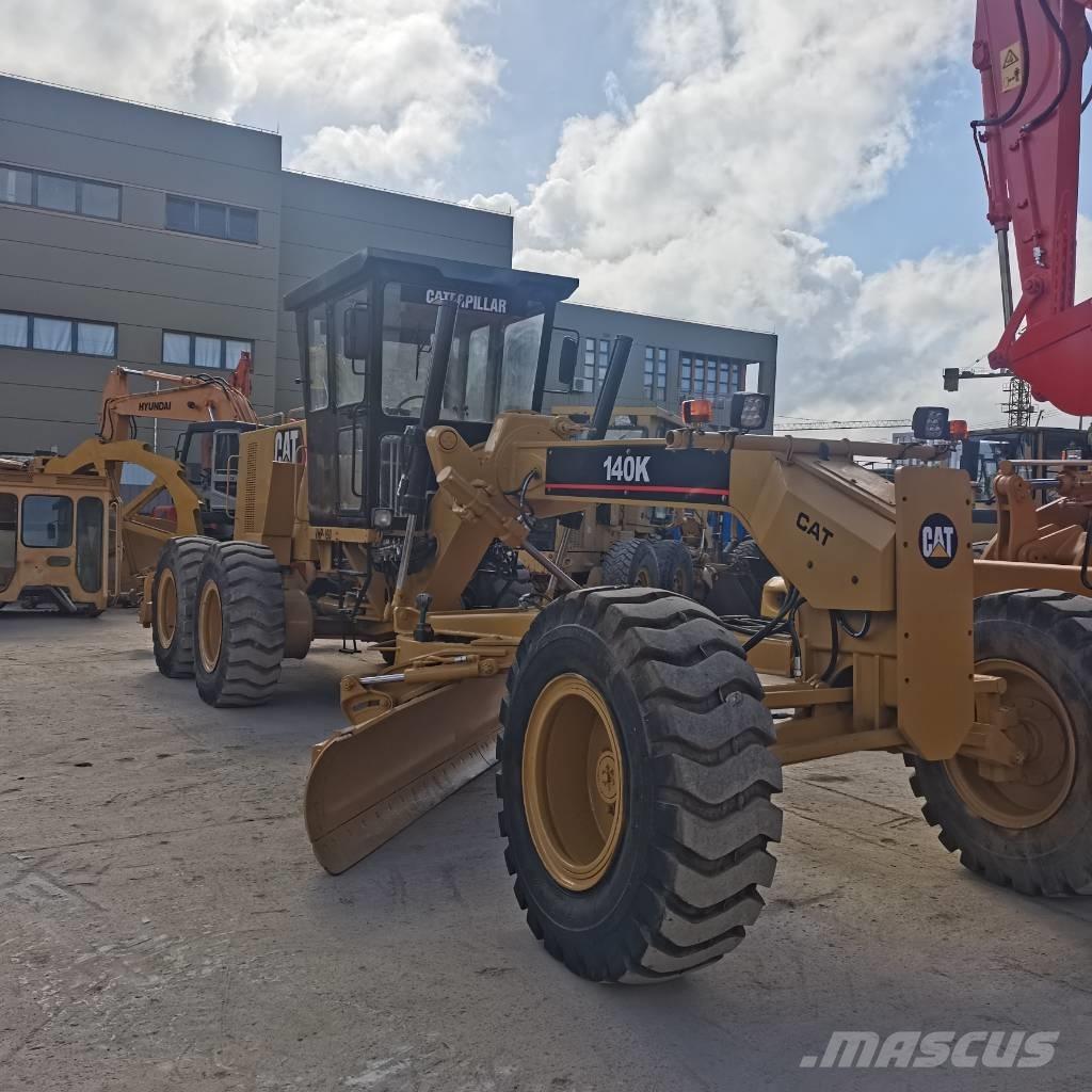 CAT 140k Graders