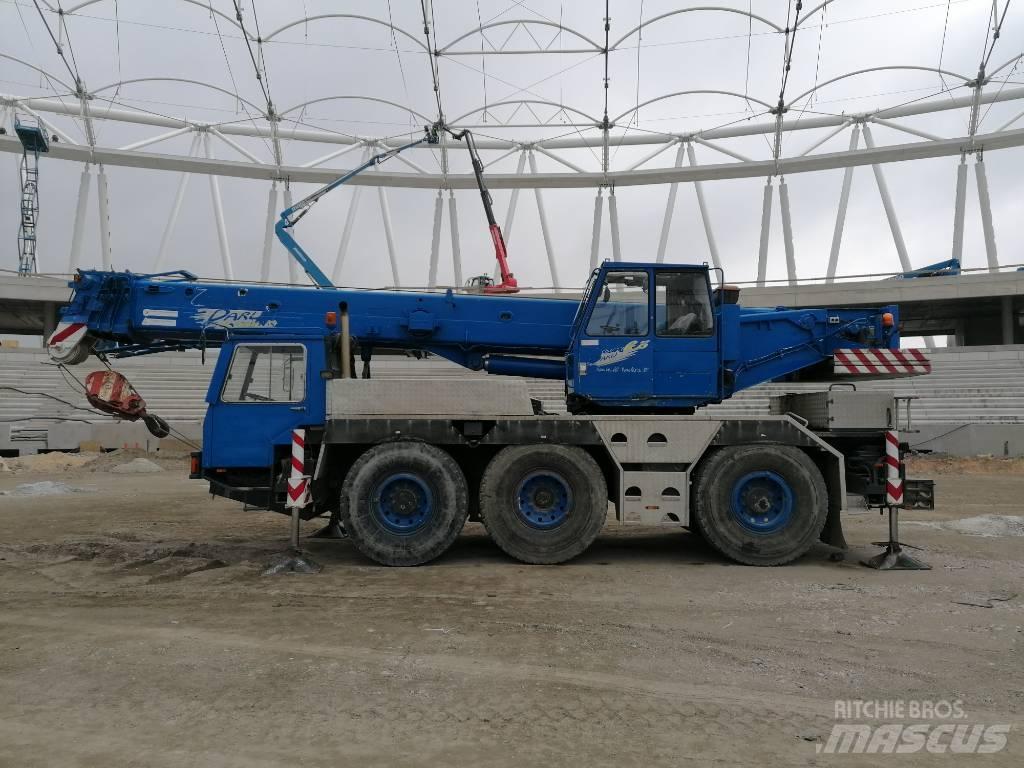 Liebherr LTM 1035 All terrain cranes