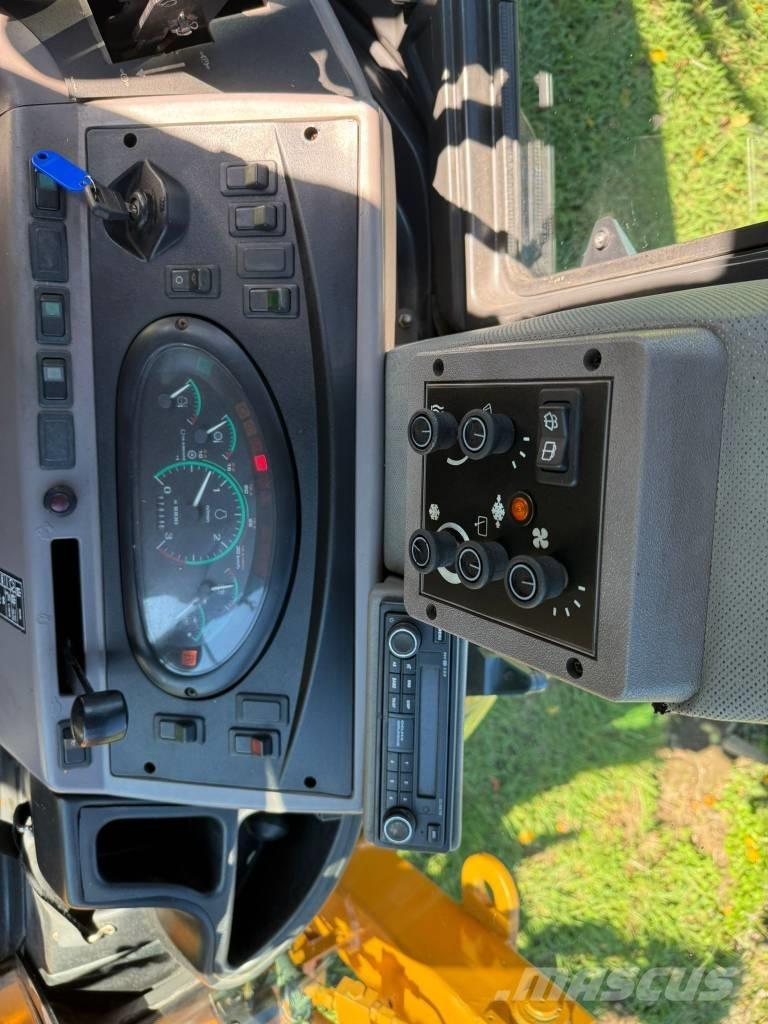 CASE 590 SM Backhoe loaders