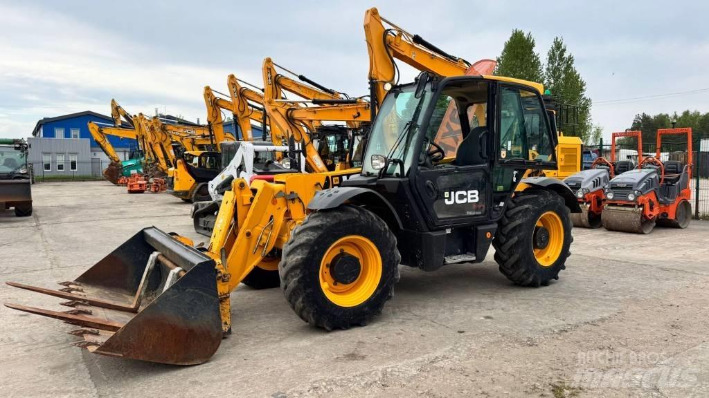 JCB 531-70 Telescopic wheel loaders