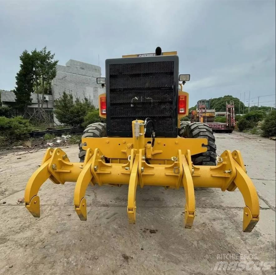 CAT 140 K Graders